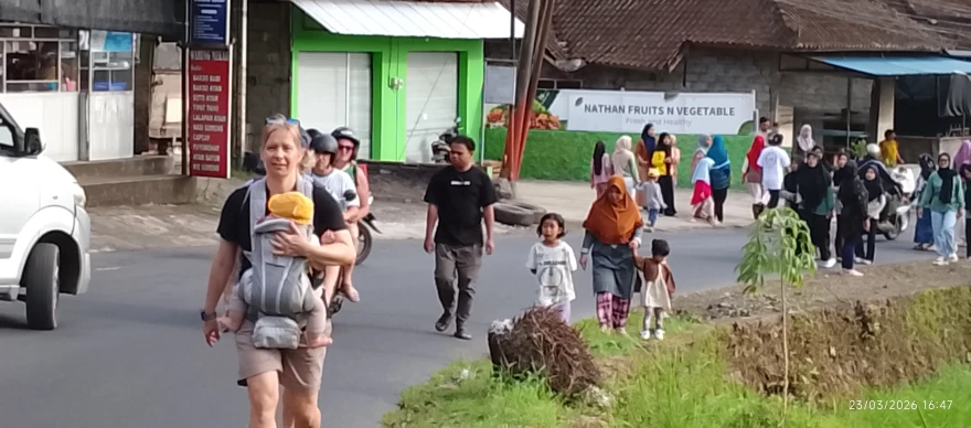 JALAN SANTAI MEMPERINGATI HARI RAYA IDHUL FITRI 1447 H